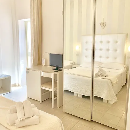 Hotel Baby 3*